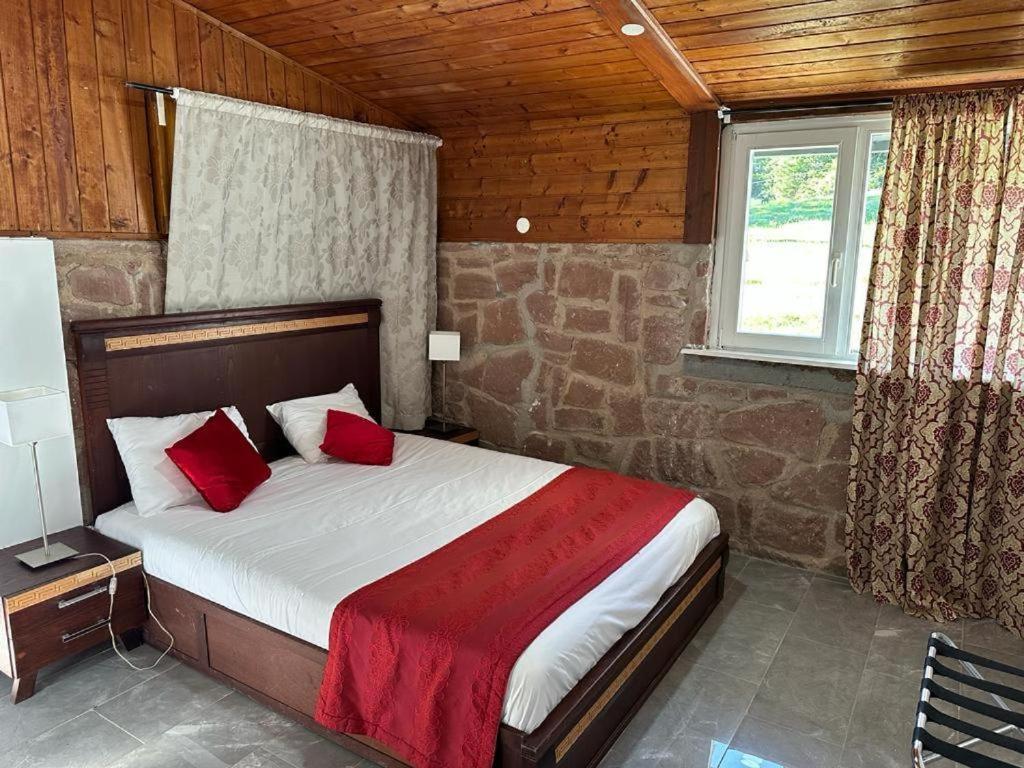 Hotel Parc Les Cigognes Albé المظهر الخارجي الصورة
